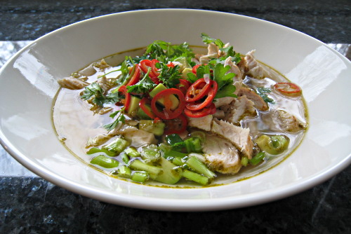 avokadokanakeitto avokadokanakeitto